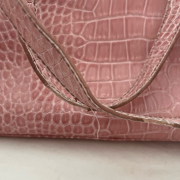 Pink Tote - Picture 4 of 10